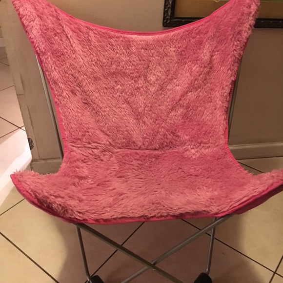 Two Pink Fuzzy Lounge Chairs Im Good Condition Two Pink Fuzzy Lounge Chairs Im Good Condition